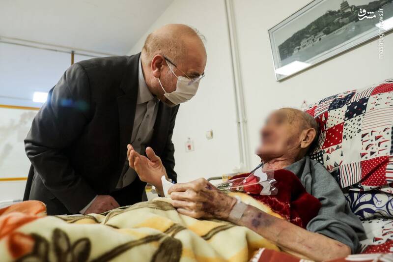 عکس/ حضور یلدایی قالیباف در یکی از مراکز نگهداری از سالمندان