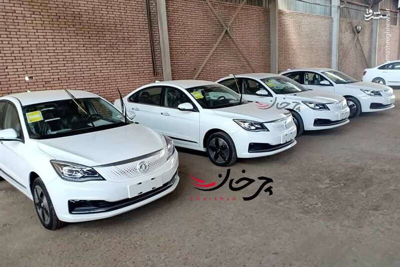 خودروی الکتریکی دانگ فنگ E۷۰ در ایران +عکس