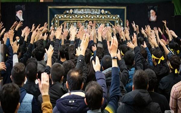 مراسم عزاداری شهادت حضرت فاطمه زهرا (س) در دانشگاه شریف برگزار شد+ فیلم