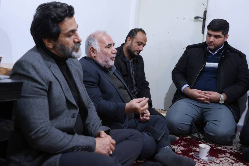 دیدار جمعی از اعضای حوزه سلامت و نمایندگان مجلس با خانواده شهید روح الله عجمیان