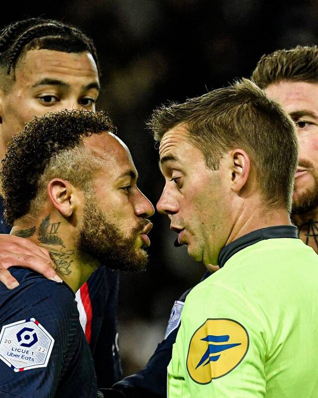 بازگشت نیمار عصبانی به فرانسه +فیلم و عکس