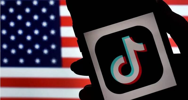 استانداردهای دوگانه آمریکا در مدیریت شبکههای اجتماعی