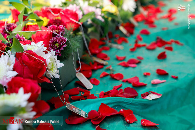 عکس/ مراسم تشییع پیکر شهید گمنام درسازمان ثبت اسناد و املاک