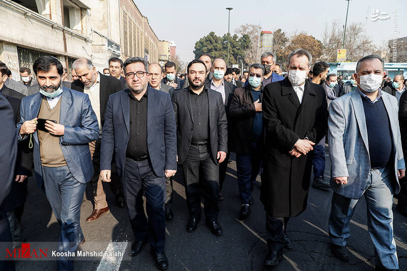 عکس/ مراسم تشییع پیکر شهید گمنام درسازمان ثبت اسناد و املاک