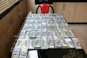 پشت پرده قمار شبکه اغتشاشات روی قیمت دلار / روایتی ناگفته از قاچاق ارز به خارج از کشور توسط اتباع بیگانه!