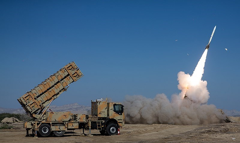 شکار «پسیو» جنگندههای دشمن با تاکتیک خاص در «ذوالفقار ۱۴۰۱»/ یک مدافع حرم مشهور عهدهدار دفاع از آسمان ایران شد +عکس