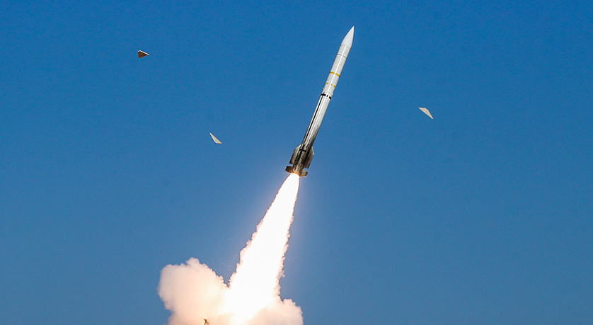 شکار «پسیو» جنگندههای دشمن با تاکتیک خاص در «ذوالفقار ۱۴۰۱»/ یک مدافع حرم مشهور عهدهدار دفاع از آسمان ایران شد +عکس