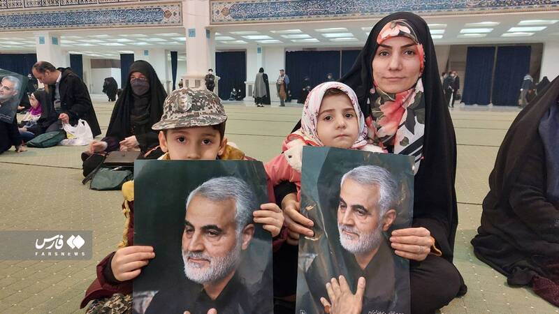 پیرزنی که برای حاجقاسم مادری کرد!