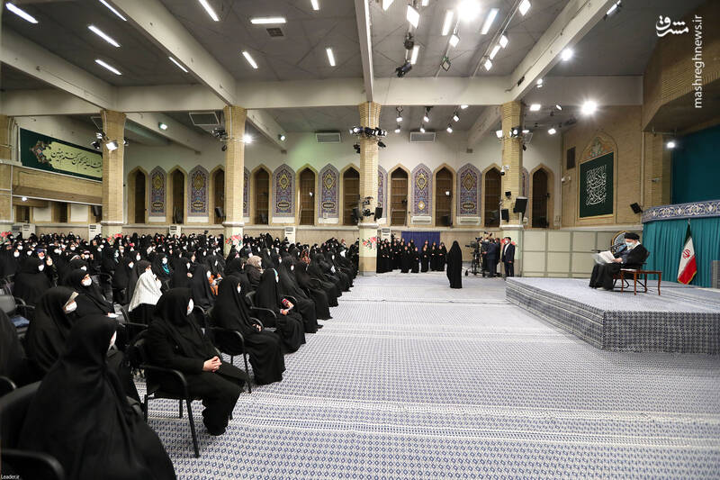 کسانی که حجاب ضعیف دارند هم دختران خود ما هستند؛ نباید آنها را متهم کرد/ در قضایای اخیر خود زنها در مقابل فراخوان کشف حجاب ایستادند و در دهان آنها زدند