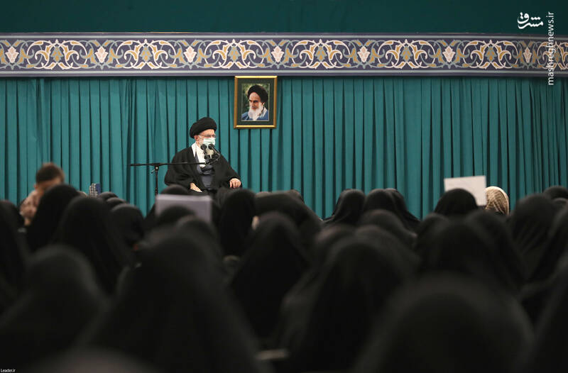 کسانی که حجاب ضعیف دارند هم دختران خود ما هستند؛ نباید آنها را متهم کرد/ در قضایای اخیر خود زنها در مقابل فراخوان کشف حجاب ایستادند و در دهان آنها زدند