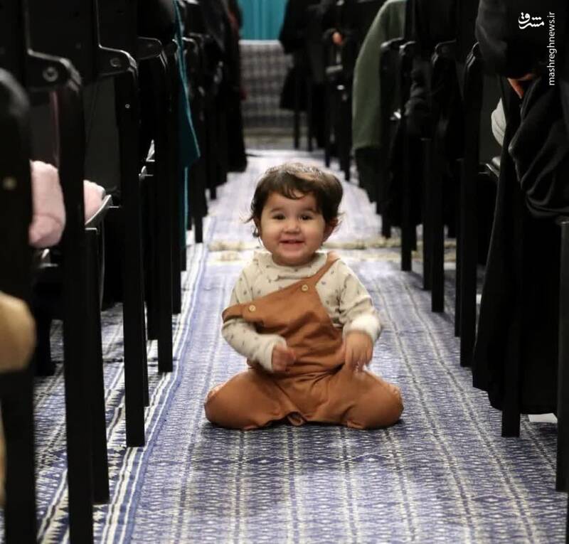 عکس/ مهمان ویژه امروز رهبری!