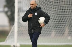 از کیفیت استقلال راضی نیستیم/ بهانه نمی آورم اما ذهن بازیکنان تیم آماده نیست