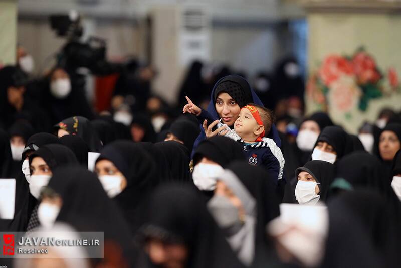 روایتی از مهمانی زنانه به میزبانی رهبر معظم انقلاب 9