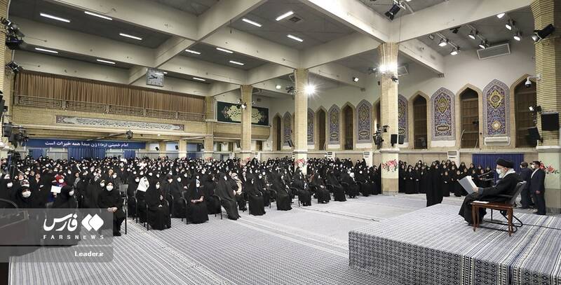 روایتی از مهمانی زنانه به میزبانی رهبر معظم انقلاب 15