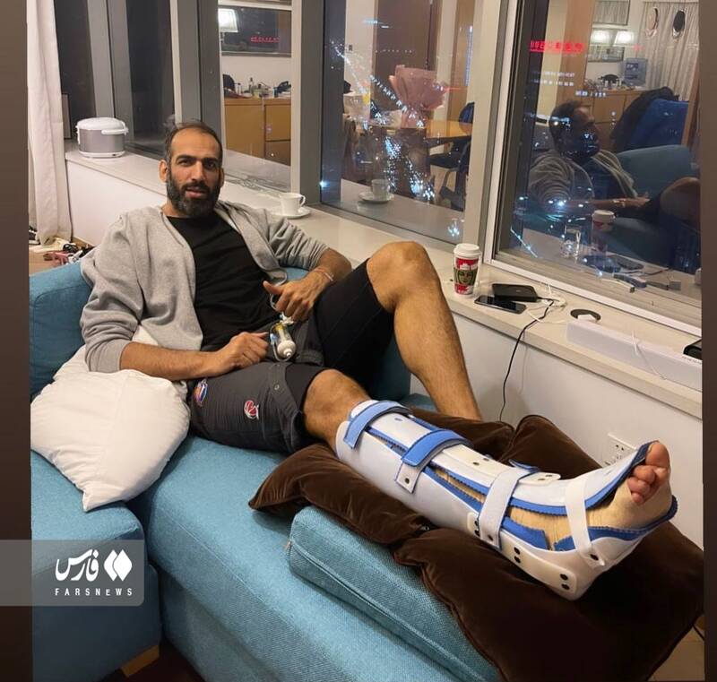 کاپیتان تیم ملی بسکتبال جراحی شد +عکس