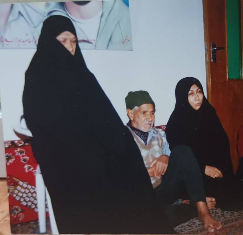شیرزنی که تکههای پیکر فرزند شهیدش را جمع کرد+ تصاویر