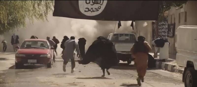 پروژه نادیدهانگاری زحمات حاج قاسم در موصل از سریال سقوط کلید خورد/ نسخه داخلی سریال «خلافت» چگونه تولید و پخش شد  +عکس و فیلم