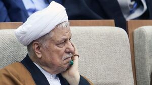 هاشمی؛ از تخریب ناجوانمردانه تا اسطورهسازی خیالپردازانه