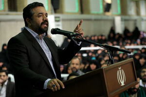 مدیحه سرایی محمود کریمی در محضر رهبر انقلاب