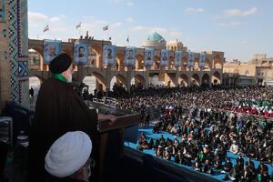 دشمن خواست و نتوانست، ما خواستیم و توانستیم / مسکن بهعنوان نیاز اصلی استان یزد مرتفع خواهد شد
