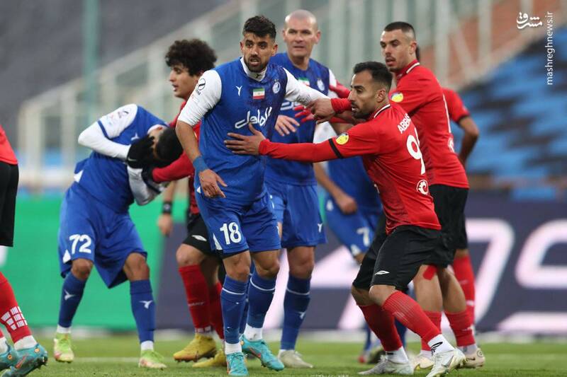 استقلال فاتح ماراتن مقابل تراکتور / یامگا فرشته نجات ساپینتو + عکس 6