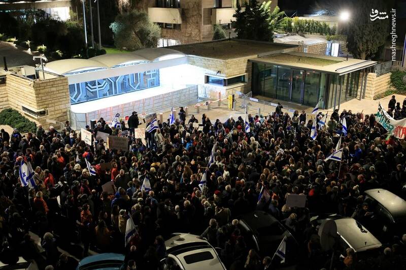 عکس/ تظاهرات علیه نتانیاهو در تل آویو