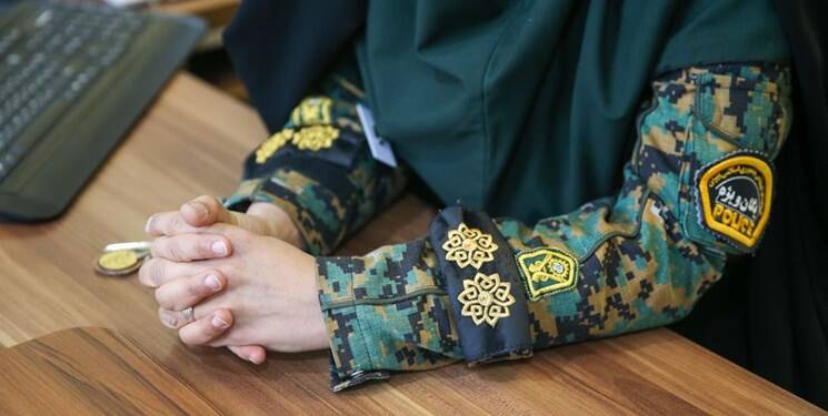 زنان یگان ویژه خشن نیستند؛ مقتدر و جدی هستند/ لباس مشکی ما ضد ضربه و مخصوص رزم است