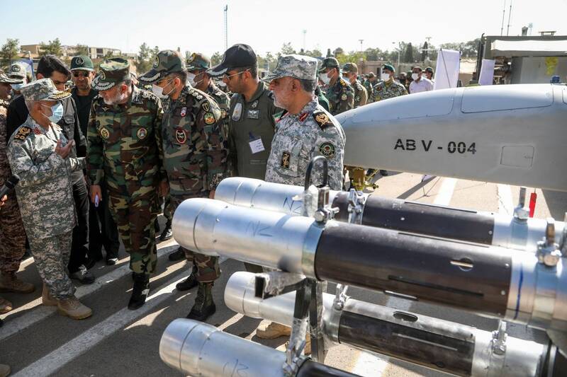 تیر ۵ شعبه نزاجا به سوی دشمنان + تصاویر و فیلم