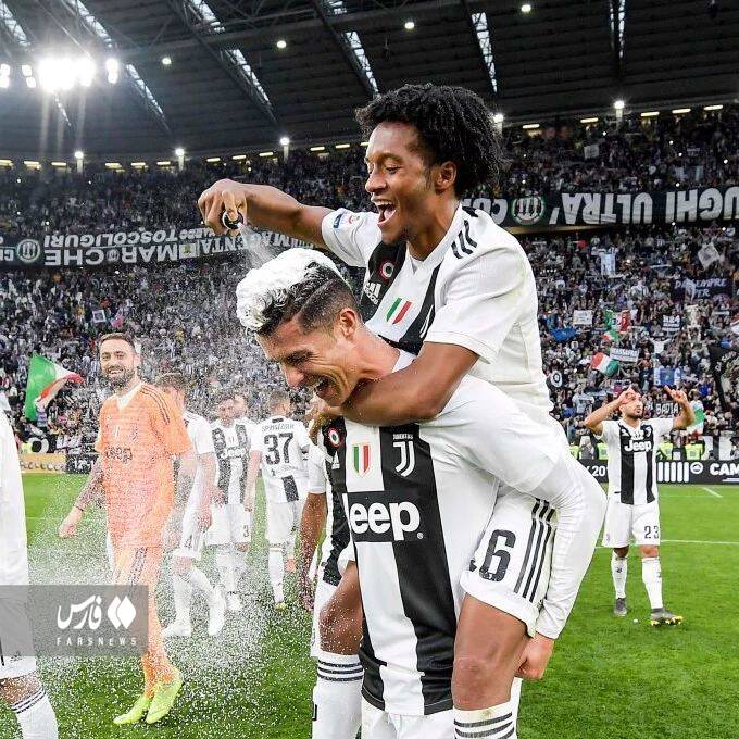 تماس رونالدو با شاگرد کیروش لو رفت +عکس