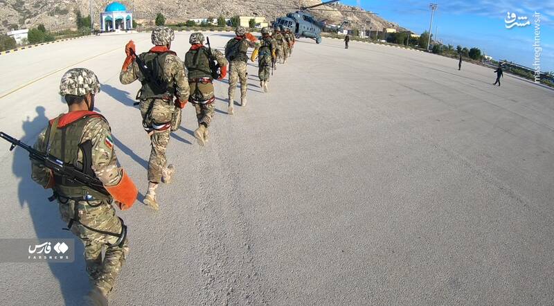 تصاویر دیده نشده از رزمایش نیروی دریایی سپاه در خلیج فارس