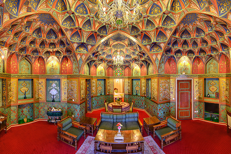 هتل های سنتی ایران بیشتر در کدام شهرها قرار دارند؟