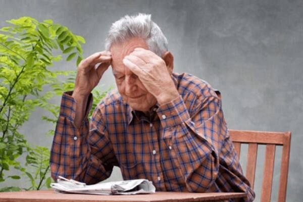 ۱۰ علامت هشداردهنده بیماری آلزایمر