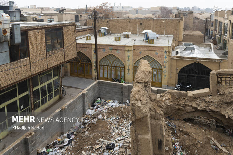 عکس/ سقف بازار قیصریه اصفهان ریخت!