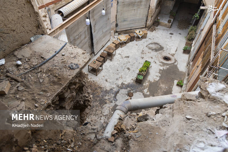 عکس/ سقف بازار قیصریه اصفهان ریخت!