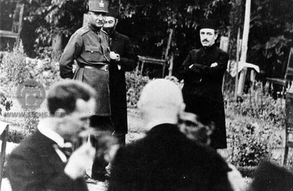 رضاخانی که دسته عزاداری راه میانداخت، سینهزنی را ممنوع کرد!+عکس و فیلم