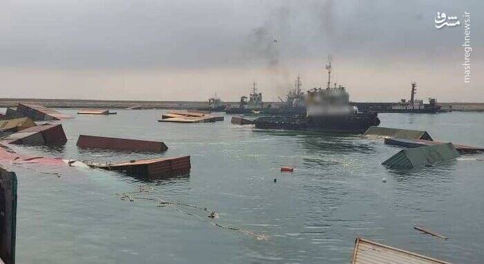 واژگونی شناور تانزانیایی در بندر خدماتی پارس +عکس