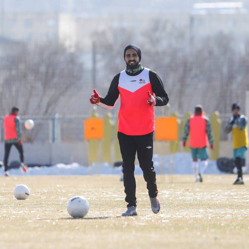 اولین روز حضور مهاجم سابق پرسپولیس در جمع تراکتوریها چگونه گذشت؟ + عکس و فیلم 2