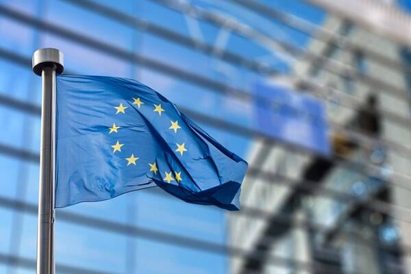 کدام یک از نهادها و اشخاص اتحادیه اروپا و انگلیس توسط ایران تحریم شدهاند؟ 7