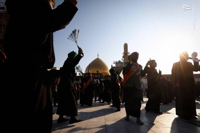 عکس/ عزاداری روز شهادت امام هادی(ع) در سامرا