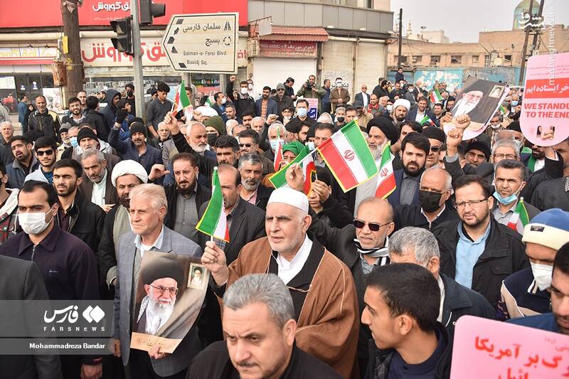 عکس/ راهپیمایی مردم اهواز در پی اهانت به قرآن