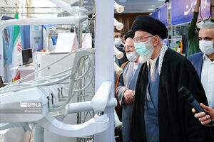 گزارشی از دستاوردهای حملو نقلی و شبکه کریدوری کشور به رهبر انقلاب