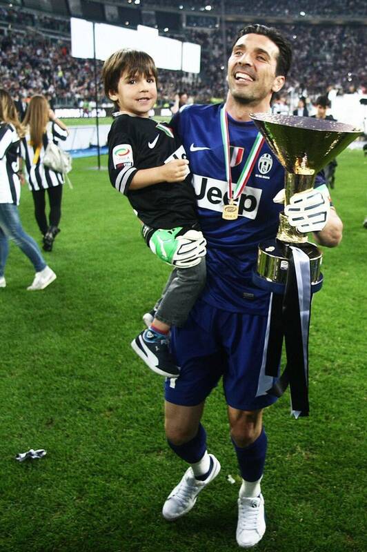 افسانهای به نام بوفون؛ ۵۰۱ کلین شیت و ۲۸ قهرمانی