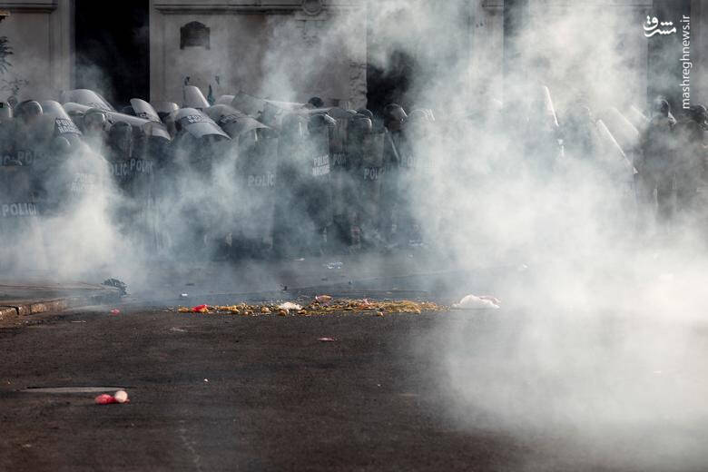 عکس/ درگیری شدید پلیس پرو با مخالفان رئیس جمهور