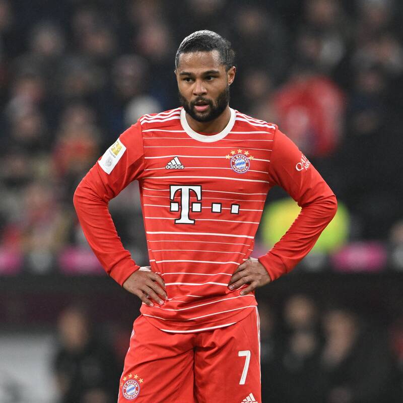 بایرن پس از ۱۶ سال رکورد زد/ قهرمان آلمان به لیگ اروپا سقوط میکند؟