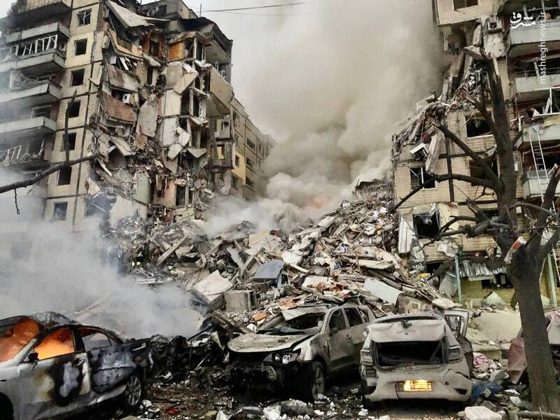 اگر به روسیه سلاح میدادیم جرات سخنرانی در کییف را نداشتید/ جاسوسی برای دشمن، اختلاسهای سنگین و بلوفزنیهای هزینهساز، خلاصه عملکرد کابینه زلنسکی +تصاویر