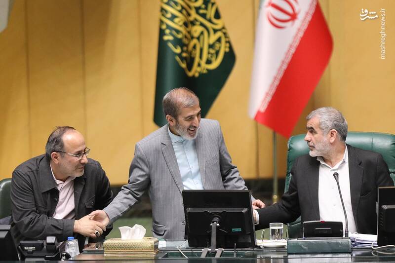 عکس/ صحن علنی ۱۱ بهمن مجلس شورای اسلامی