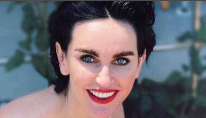 زن رمّالی که سفیر زلنسکی در بلغارستان شد! +عکس