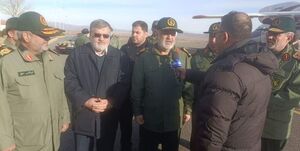 بازدید سرلشکر سلامی از مناطق زلزلهزده خوی