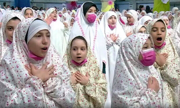 دقایقی پدر و دختری در بیت/ فرشتهها با خودشان رنگ آورده بودند!