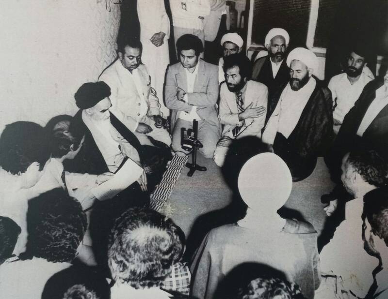 وقتی معلم شیمی با فرمولها انقلاب درس میداد